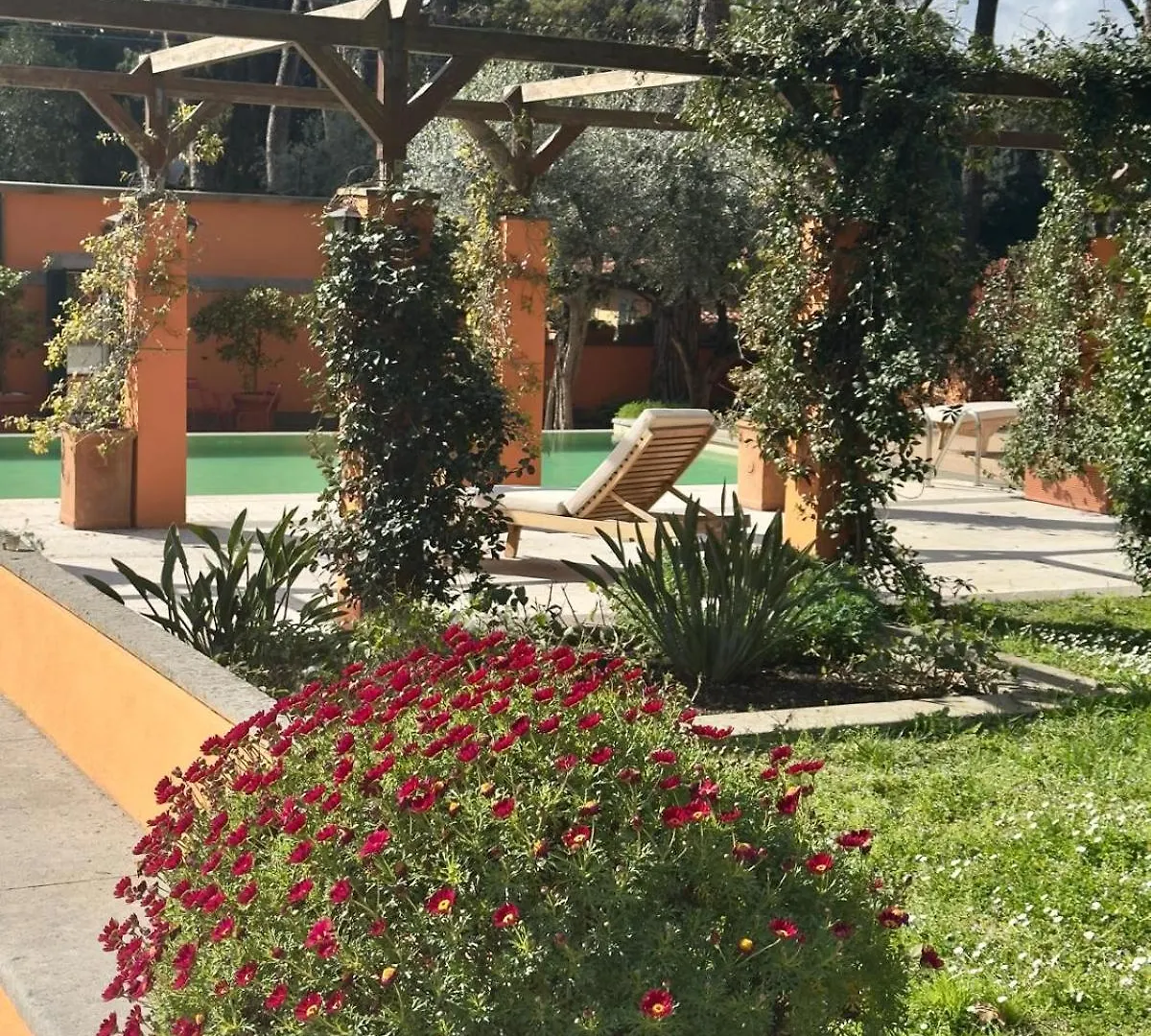 Hero'S Garden Relais Rome 0*,